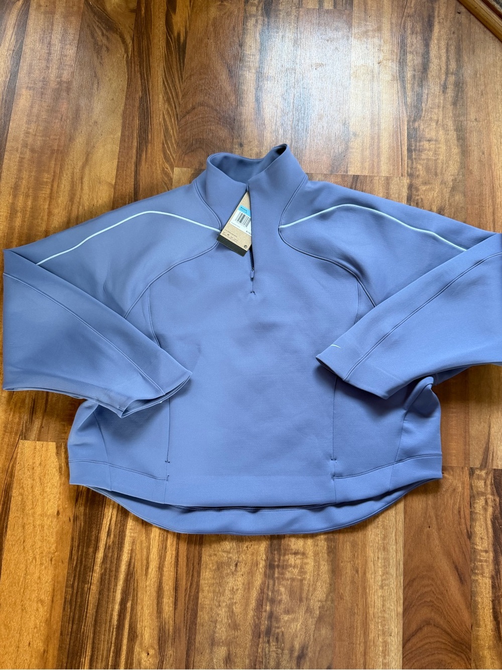 Nike Women’s Quarter-Zip Pullover - Light Periwinkle